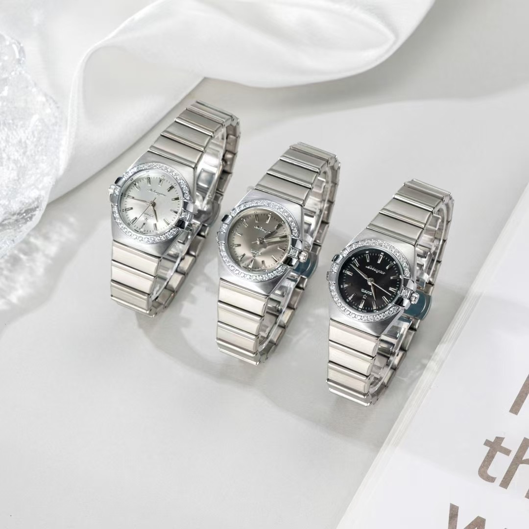 Classic Constellation Women's  – Luxury Watch Cartier recenzja i cena